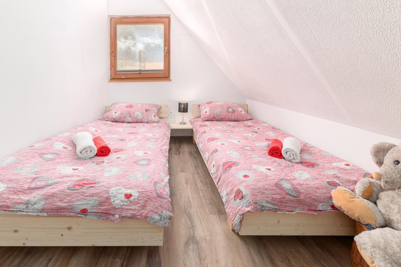 شقة Old Mill House بوينج المظهر الخارجي الصورة